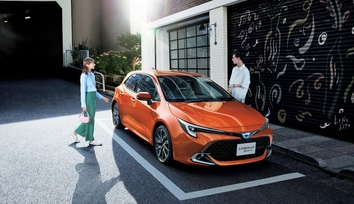 【モデル入り素材】G“Z”（ハイブリッド車）