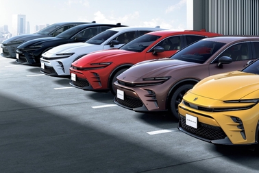 SPORT Z（2.5Lハイブリッド車）