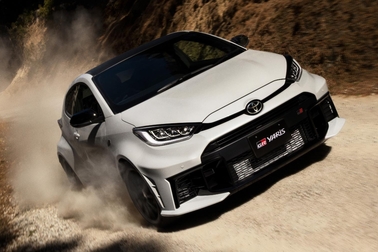 RZ“High performance”［GR-DAT（8AT・4WD）］